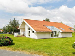 Four-Bedroom Holiday home in Otterndorf 13