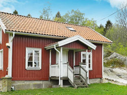 One-Bedroom Holiday home in Brastad 2