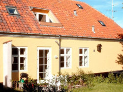 Two-Bedroom Holiday home in Svaneke 3