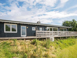 Five-Bedroom Holiday home in Ebeltoft 1