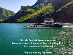 Rozafa Ferry & Accommodation