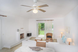Luxury Villa Skiathos Two-Bedroom Suite Dyo Vromolimnos