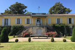 Sublime Château avec piscine, proche de Bordeaux