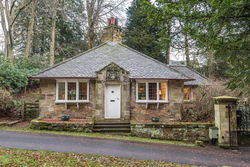 Hideaway country cottage near Edinburgh