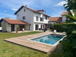 Hiru Alabak - Maison à Biarritz, piscine, jardin, 8 personnes
