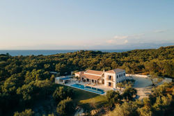 Eclectic and secluded estate, Villa Aegis
