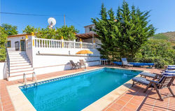 Beautiful home in Malaga with Outdoor swimming pool, WiFi and 2 Bedrooms